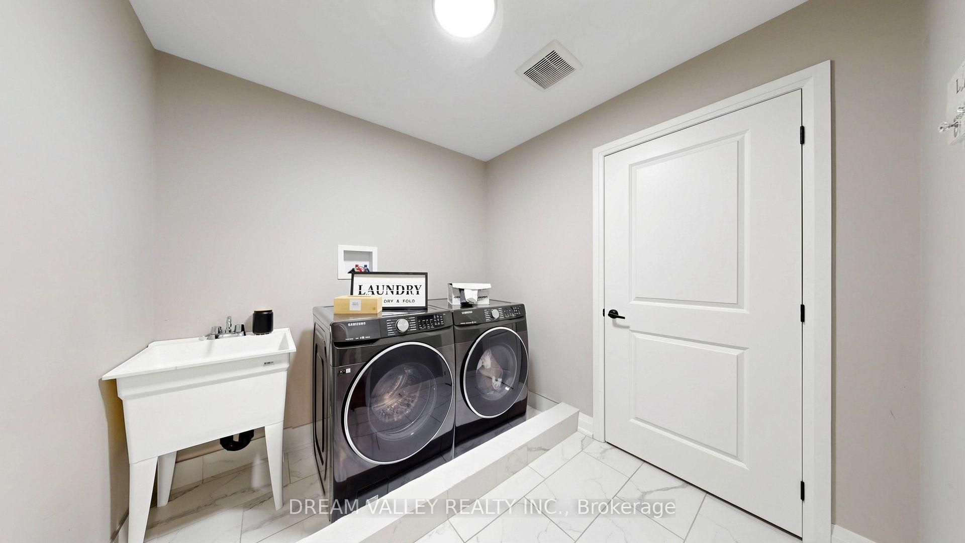Photo 37 of 224 Severn St Street, Oshawa, McLaughlin — HOMEH
