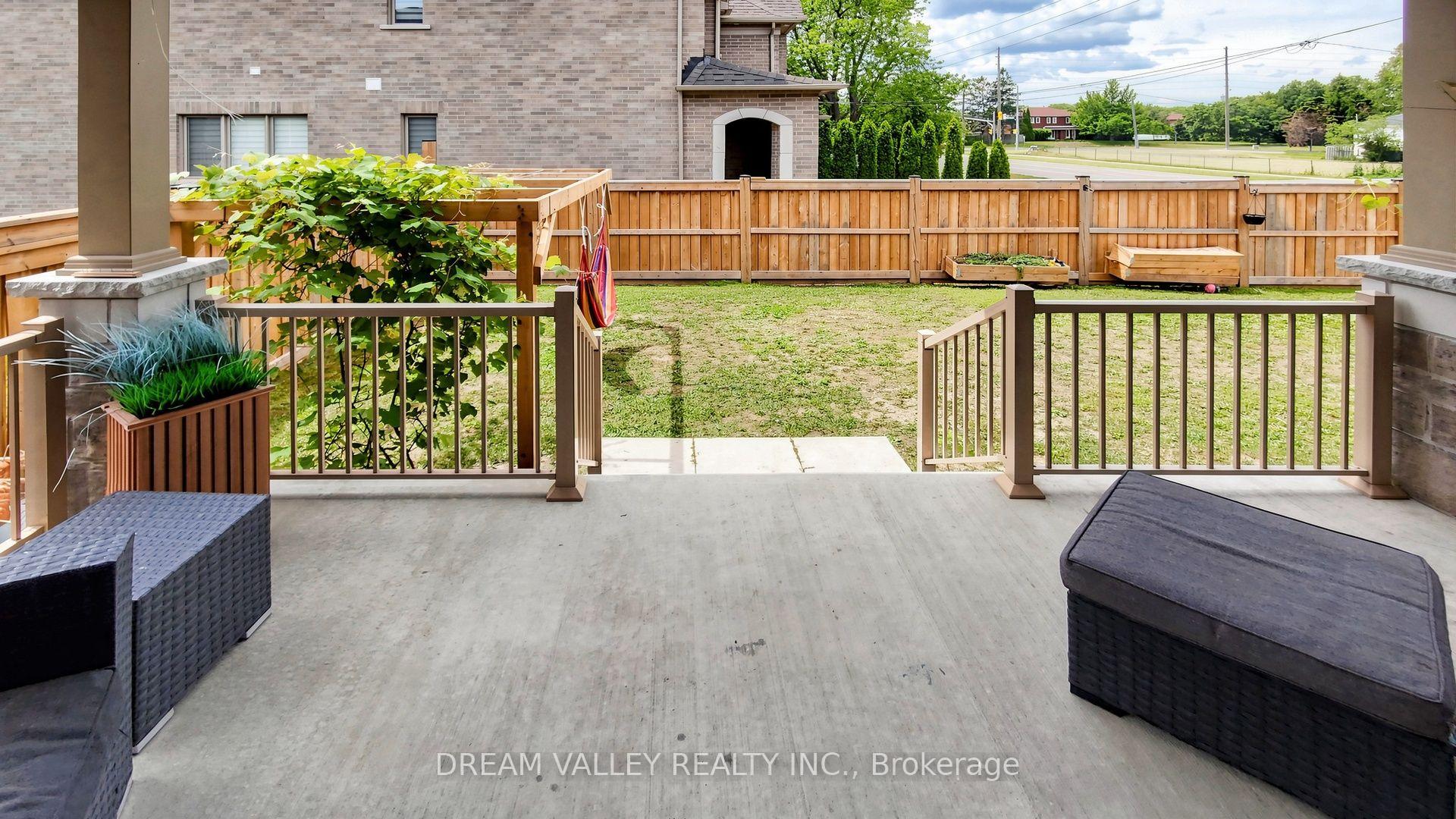 Photo 40 of 224 Severn St Street, Oshawa, McLaughlin — HOMEH