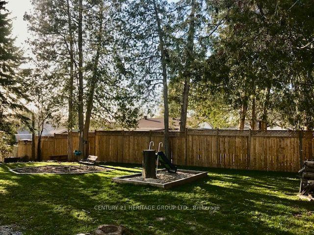Photo 3 of 324 Adeline Drive, Georgina, Keswick South — HOMEH
