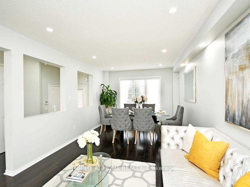 Photo 4 of Unit UPPER, 33 Schooner Drive, Brampton, Fletcher's Meadow — HOMEH
