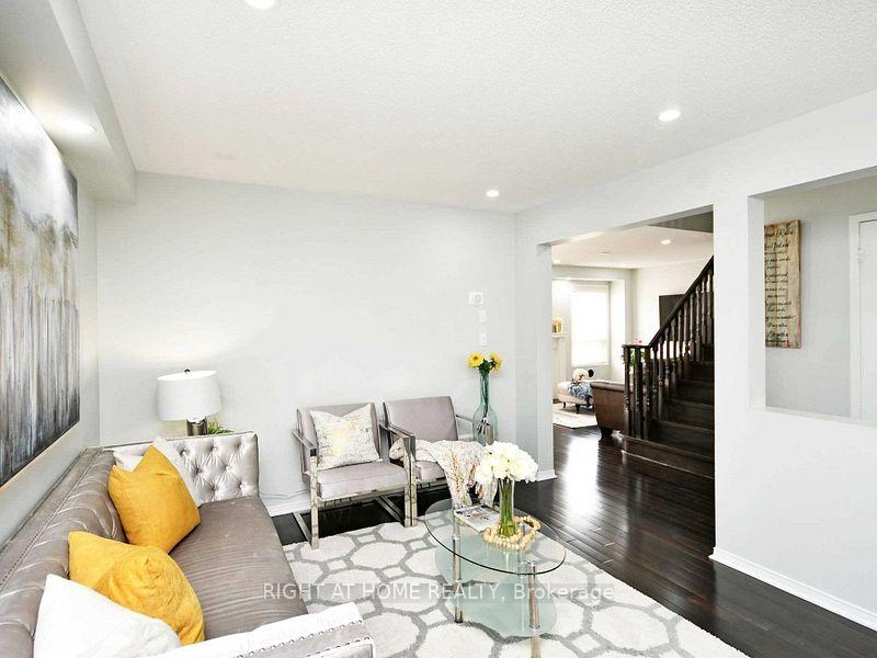 Photo 8 of Unit UPPER, 33 Schooner Drive, Brampton, Fletcher's Meadow — HOMEH