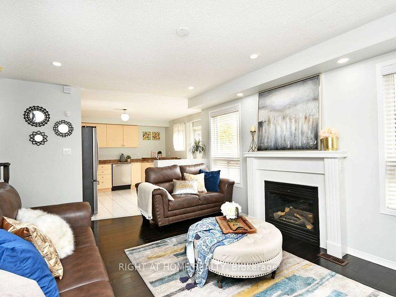 Photo 11 of Unit UPPER, 33 Schooner Drive, Brampton, Fletcher's Meadow — HOMEH