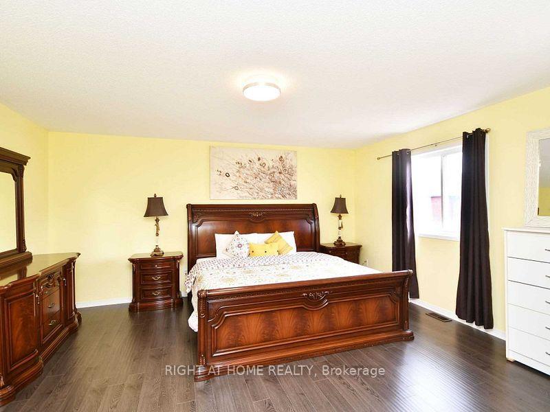Photo 16 of Unit UPPER, 33 Schooner Drive, Brampton, Fletcher's Meadow — HOMEH