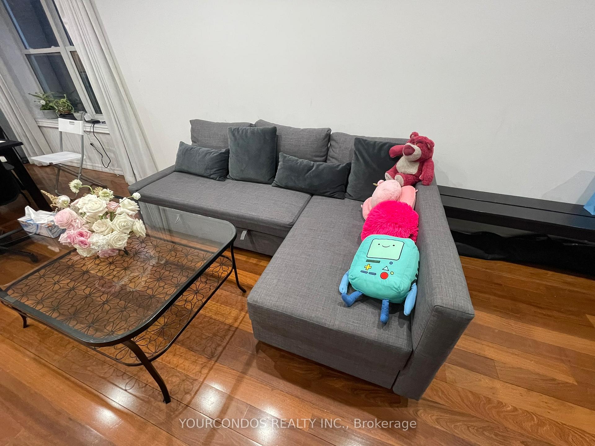 Photo 9 of Unit Upper A & B, 193 Brunswick Avenue, Toronto, University — HOMEH
