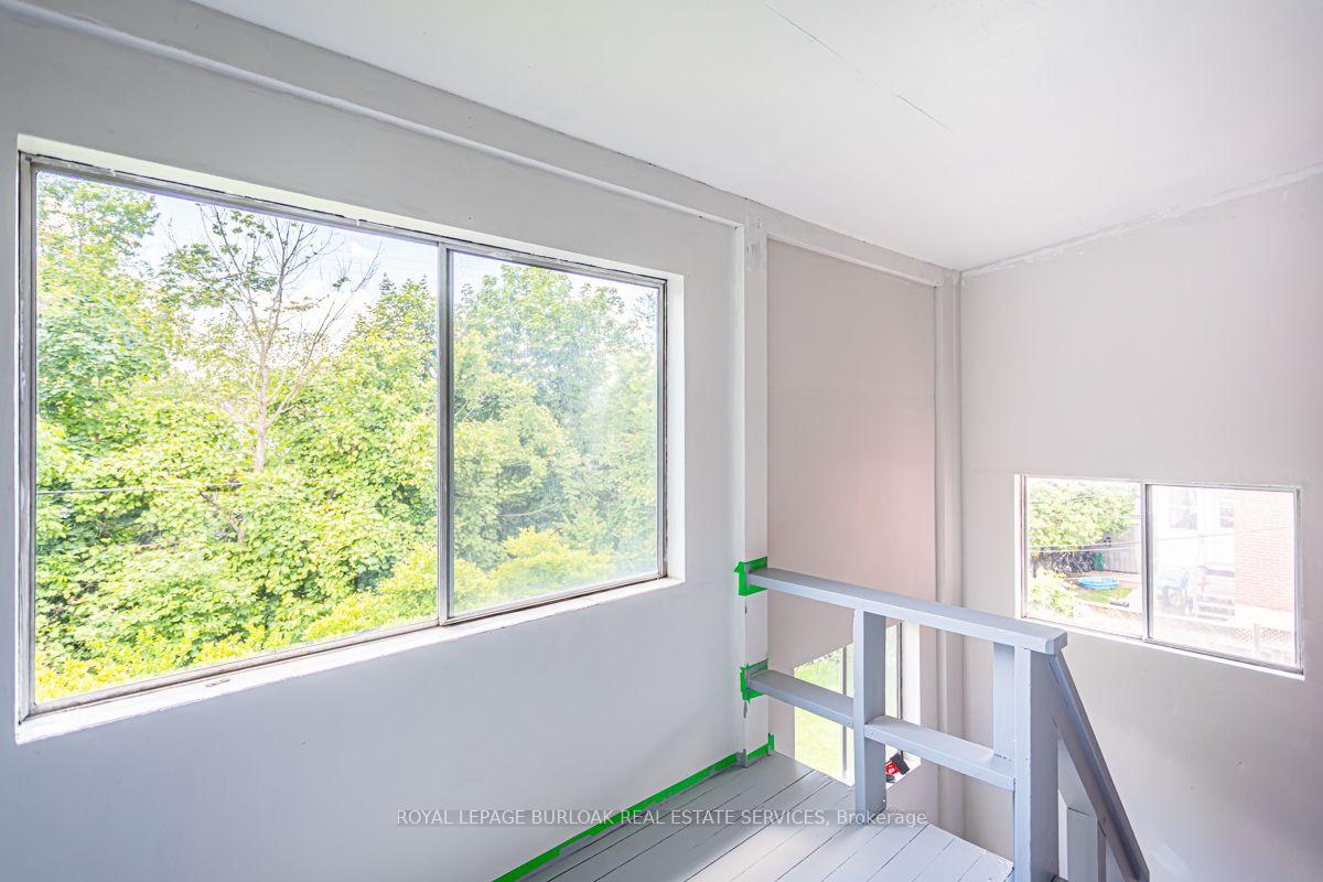 Photo 21 of Unit 2, 718 Ross Street, Burlington, Brant — HOMEH