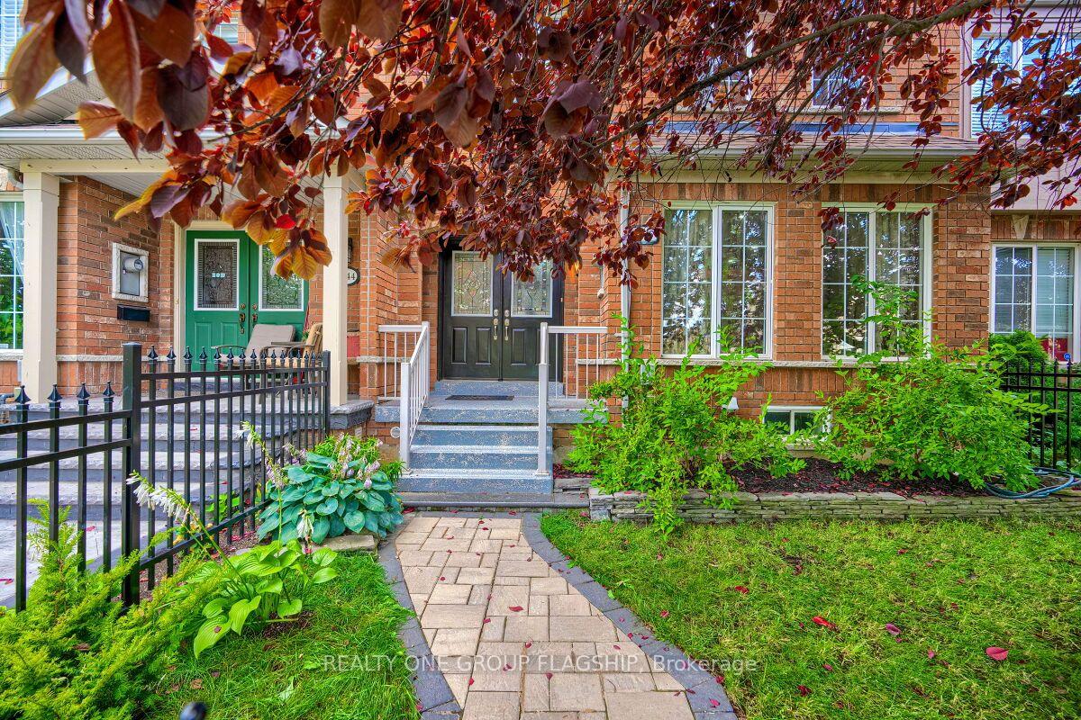 Photo of 5846 Tenth Line W