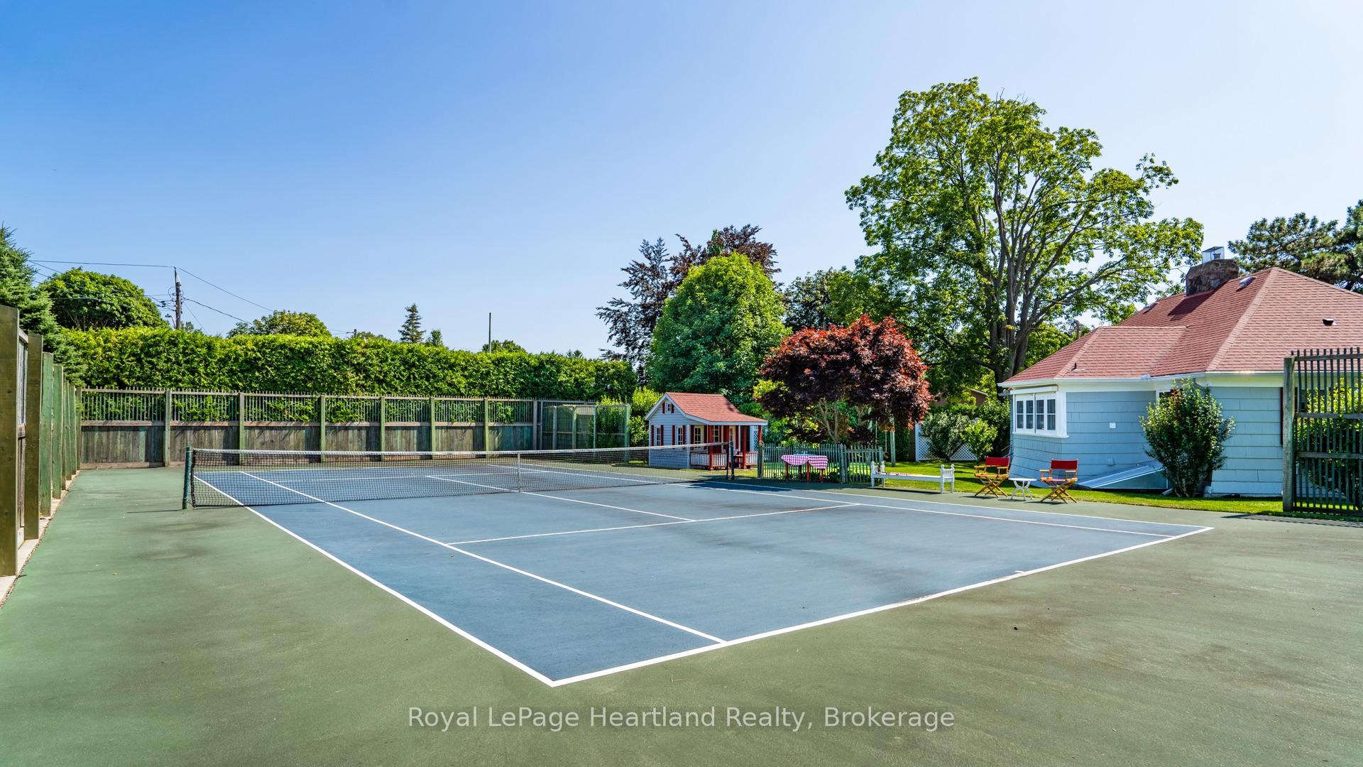 Photo 39 of 284 Elgin Avenue W, Goderich, Goderich (Town) — HOMEH
