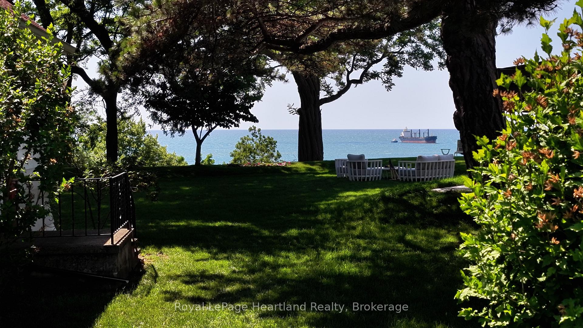 Photo 41 of 284 Elgin Avenue W, Goderich, Goderich (Town) — HOMEH