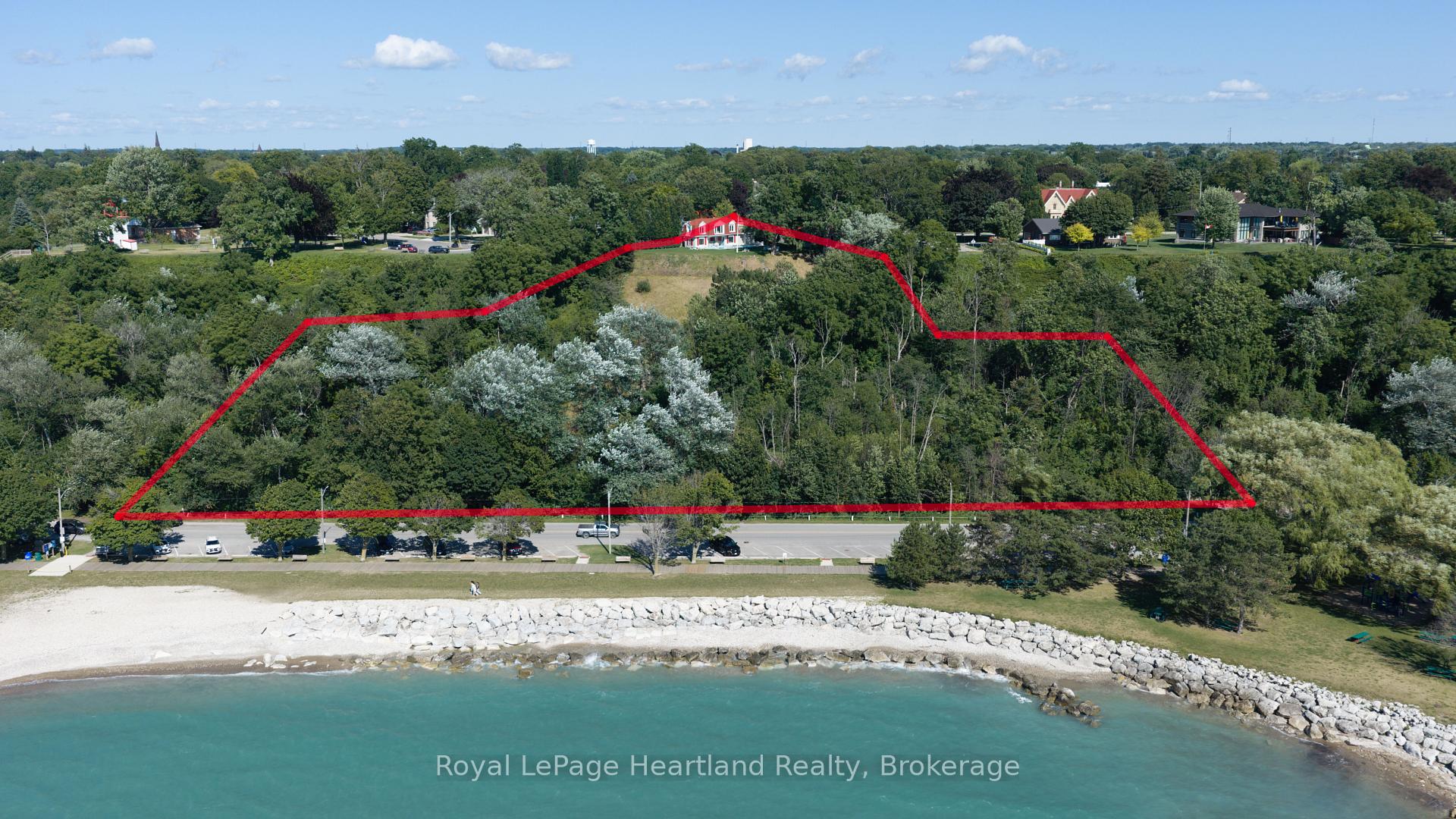 Photo 43 of 284 Elgin Avenue W, Goderich, Goderich (Town) — HOMEH