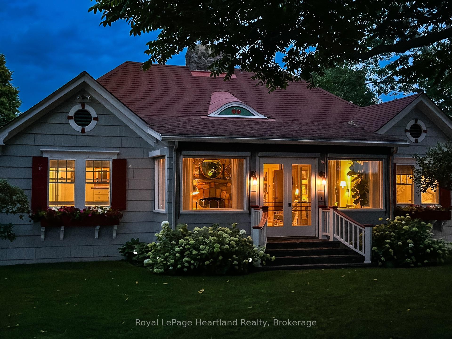 Photo 48 of 284 Elgin Avenue W, Goderich, Goderich (Town) — HOMEH