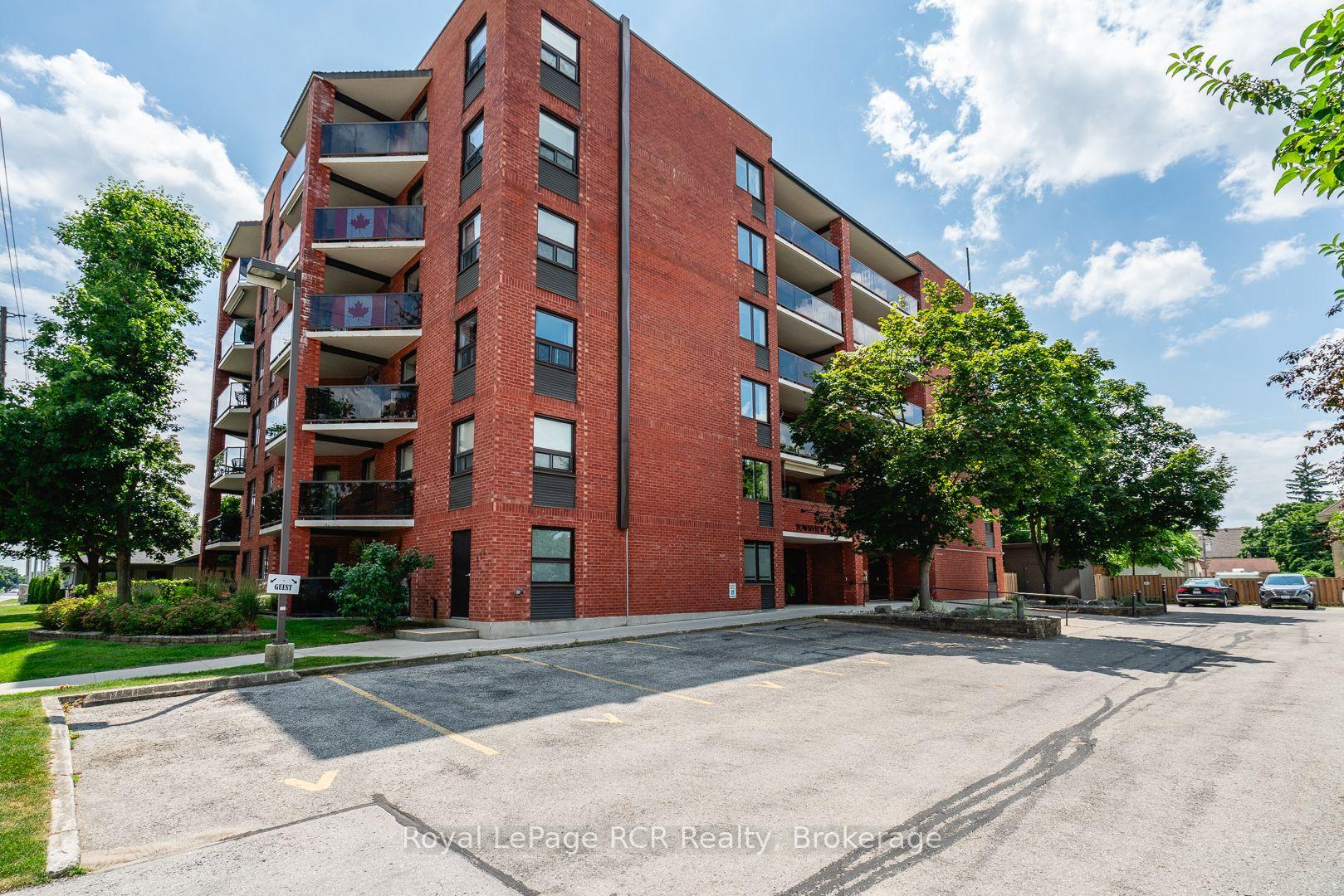 Photo of Unit 606, 536 11th Avenue