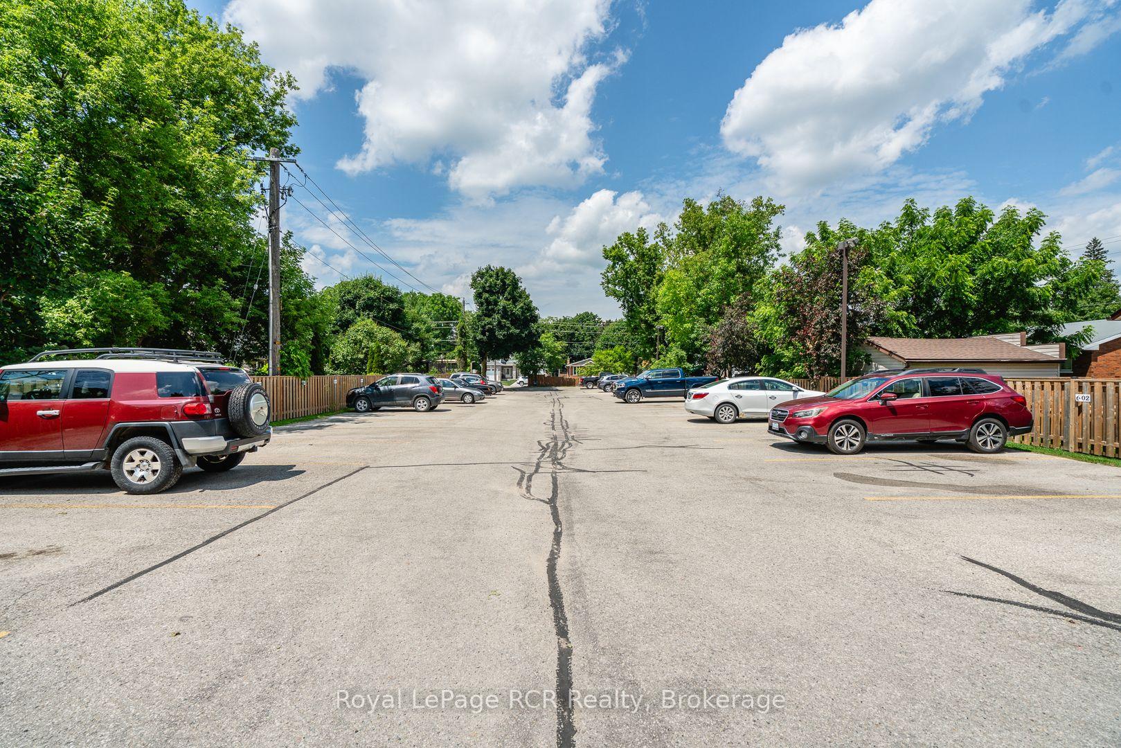 Photo 3 of Unit 606, 536 11th Avenue, Hanover — HOMEH