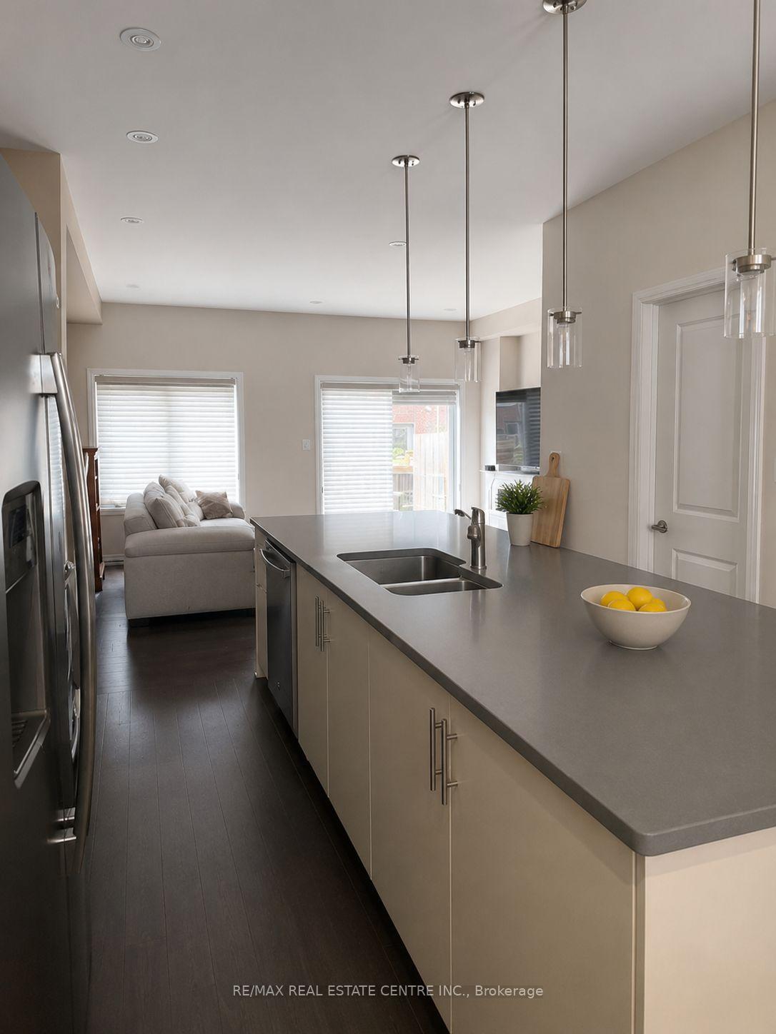 Photo 3 of Unit 29, 60 First Street, Orangeville — HOMEH