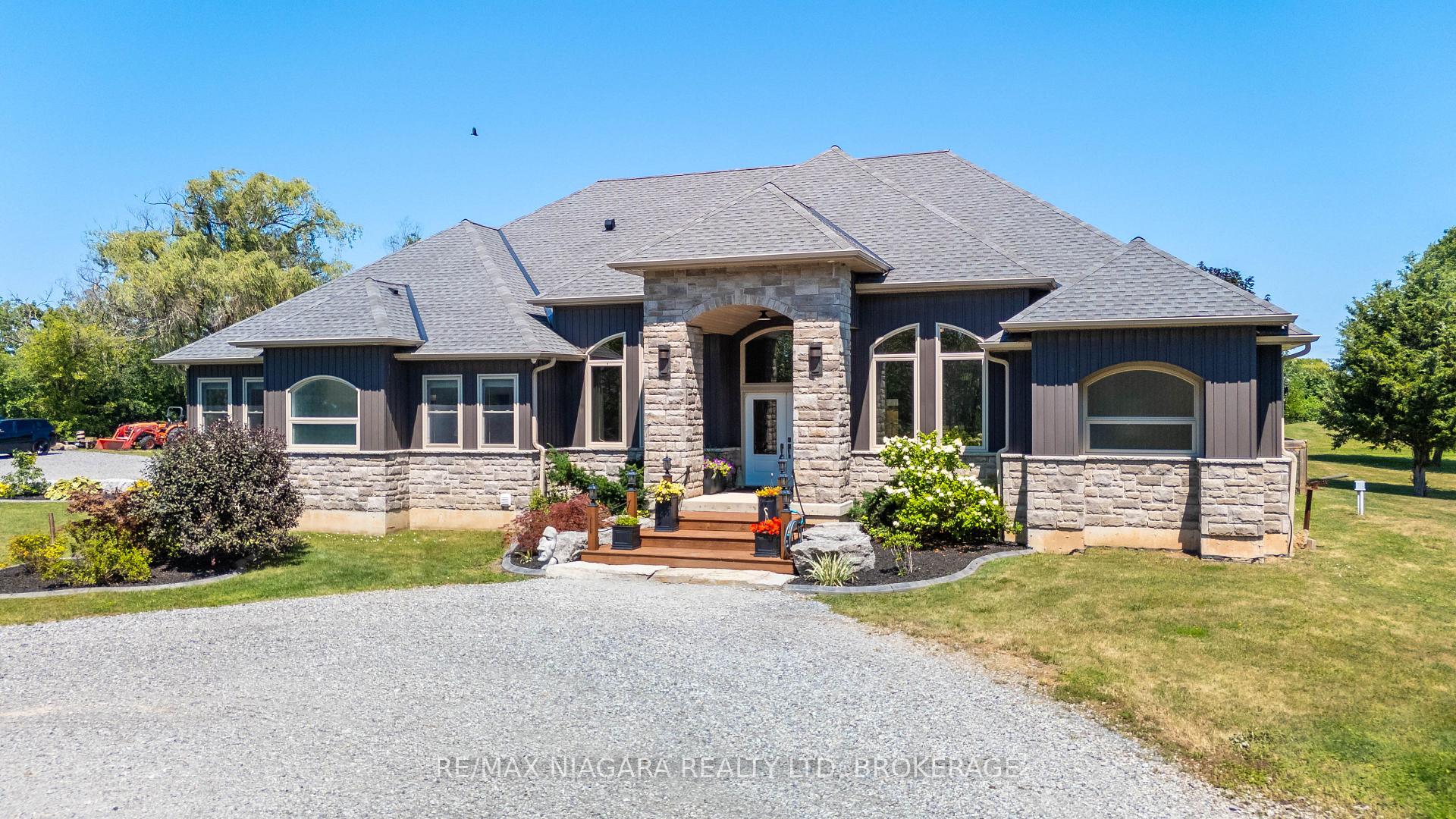 Photo of 2439 Miller Road