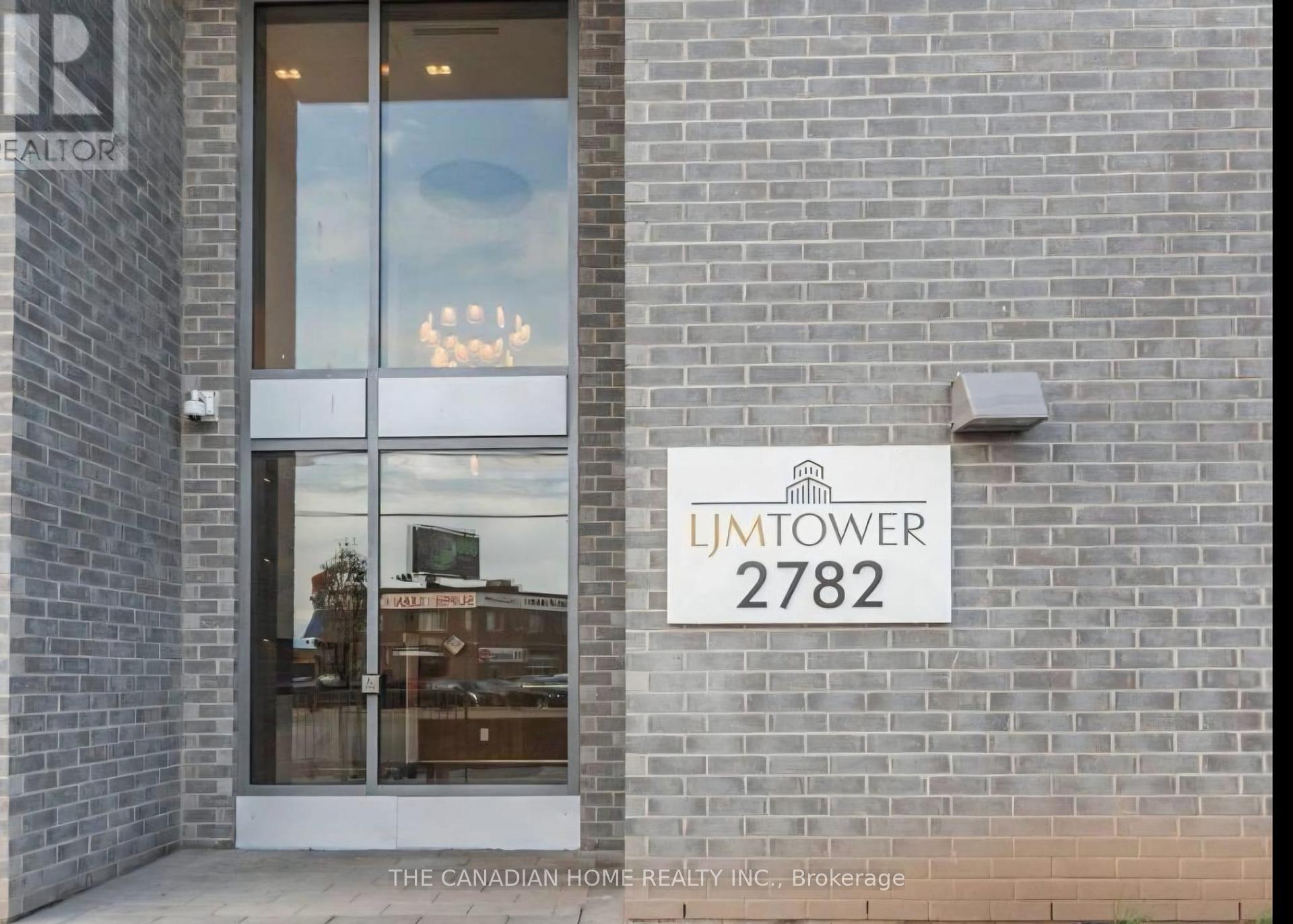 Photo 2 of 2782 Barton Street E, Hamilton, Riverdale — HOMEH