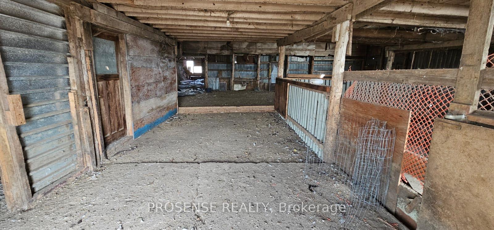 Photo 21 of 504110 Highway 89, Amaranth, Rural Amaranth — HOMEH