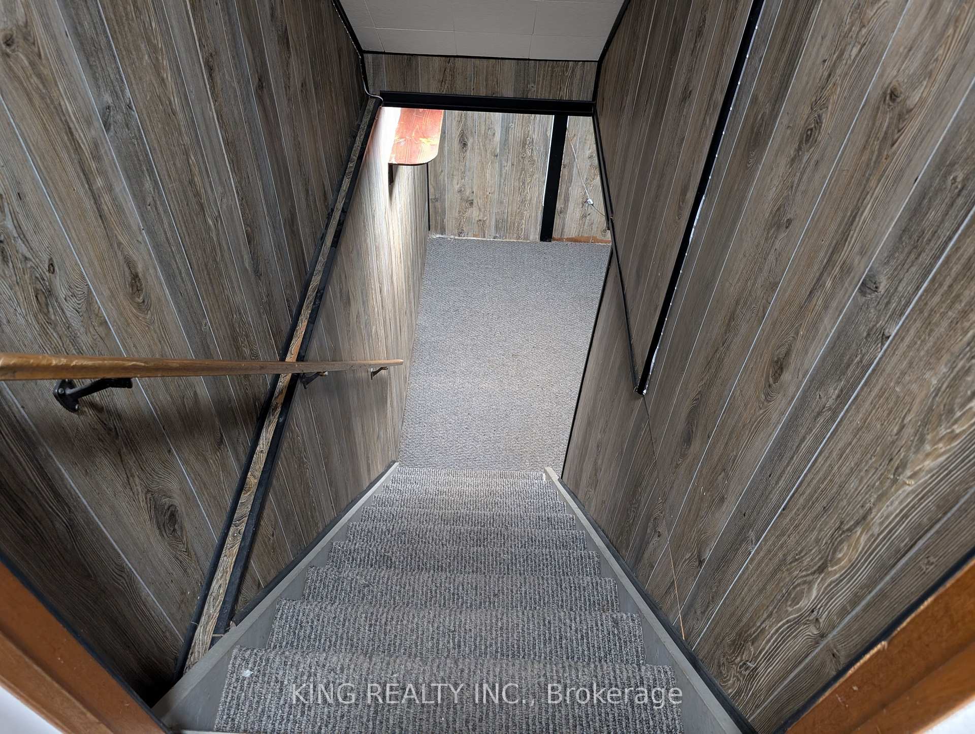 Photo 15 of 37 Vanier Place, St. Thomas — HOMEH