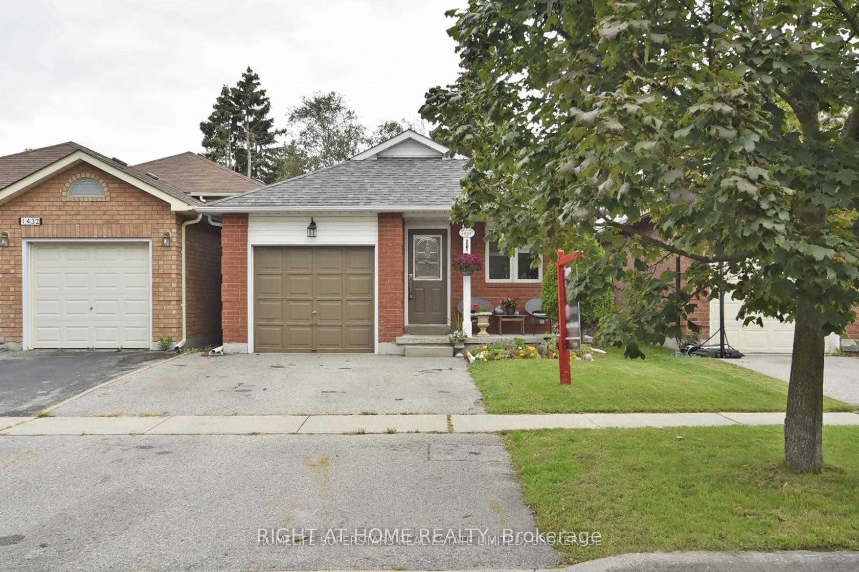 Photo 1 of 1434 Largo Crescent, Oshawa, Samac — HOMEH