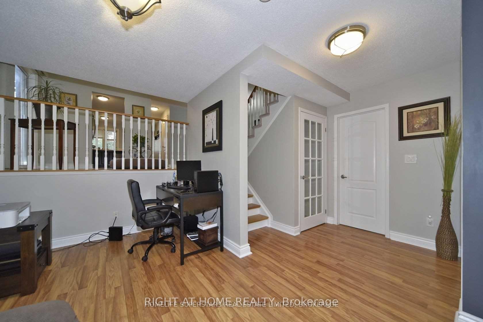 Photo 15 of 1434 Largo Crescent, Oshawa, Samac — HOMEH