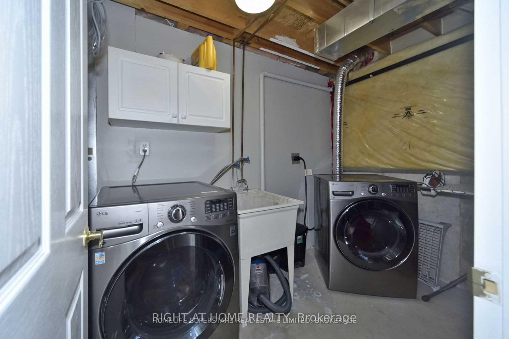 Photo 30 of 1434 Largo Crescent, Oshawa, Samac — HOMEH