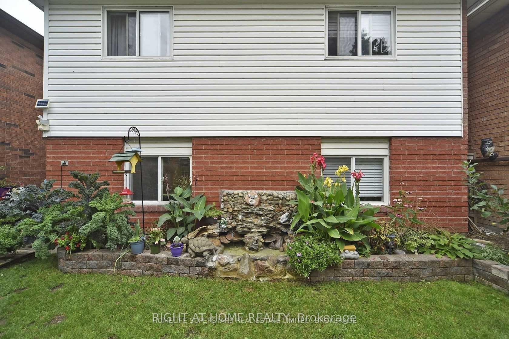 Photo 34 of 1434 Largo Crescent, Oshawa, Samac — HOMEH