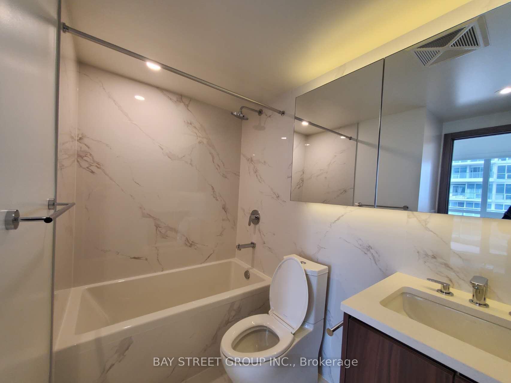 Photo 14 of Unit 2209, 27 Mcmahon Drive, North York, Bayview Village — HOMEH
