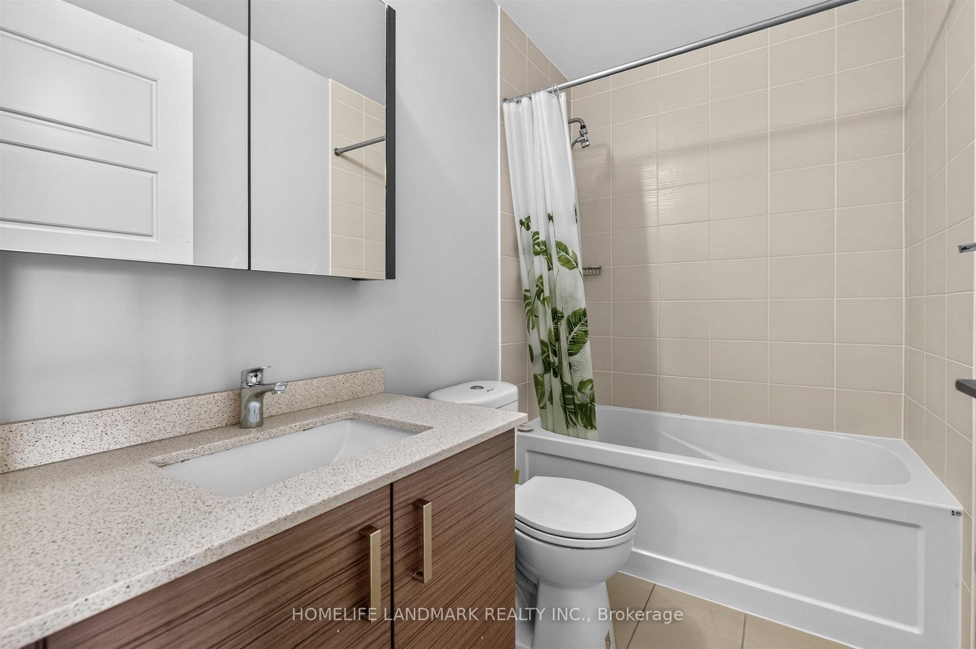 Photo 14 of Unit RG15, 8228 Birchmount Road, Markham, Unionville — HOMEH