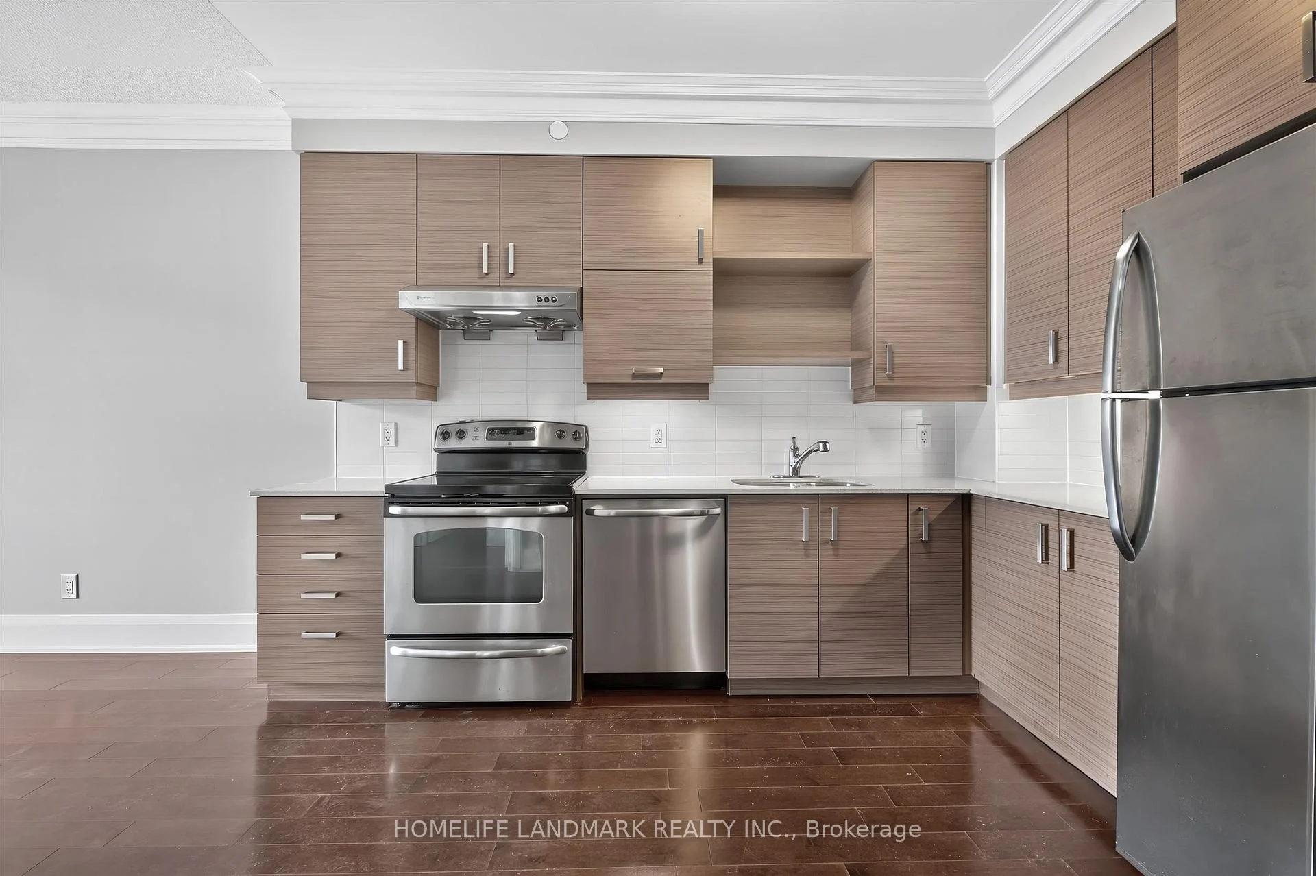 Photo 18 of Unit RG15, 8228 Birchmount Road, Markham, Unionville — HOMEH