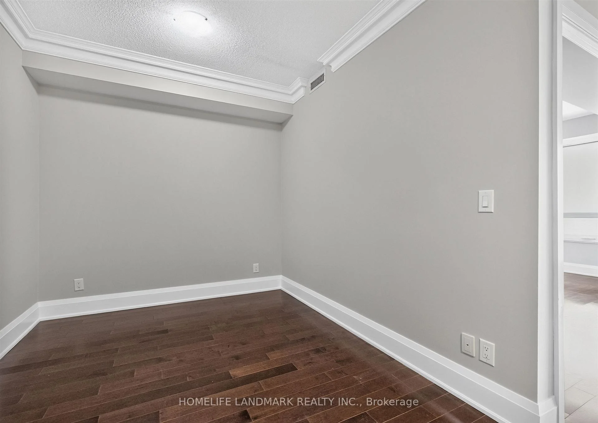 Photo 30 of Unit RG15, 8228 Birchmount Road, Markham, Unionville — HOMEH