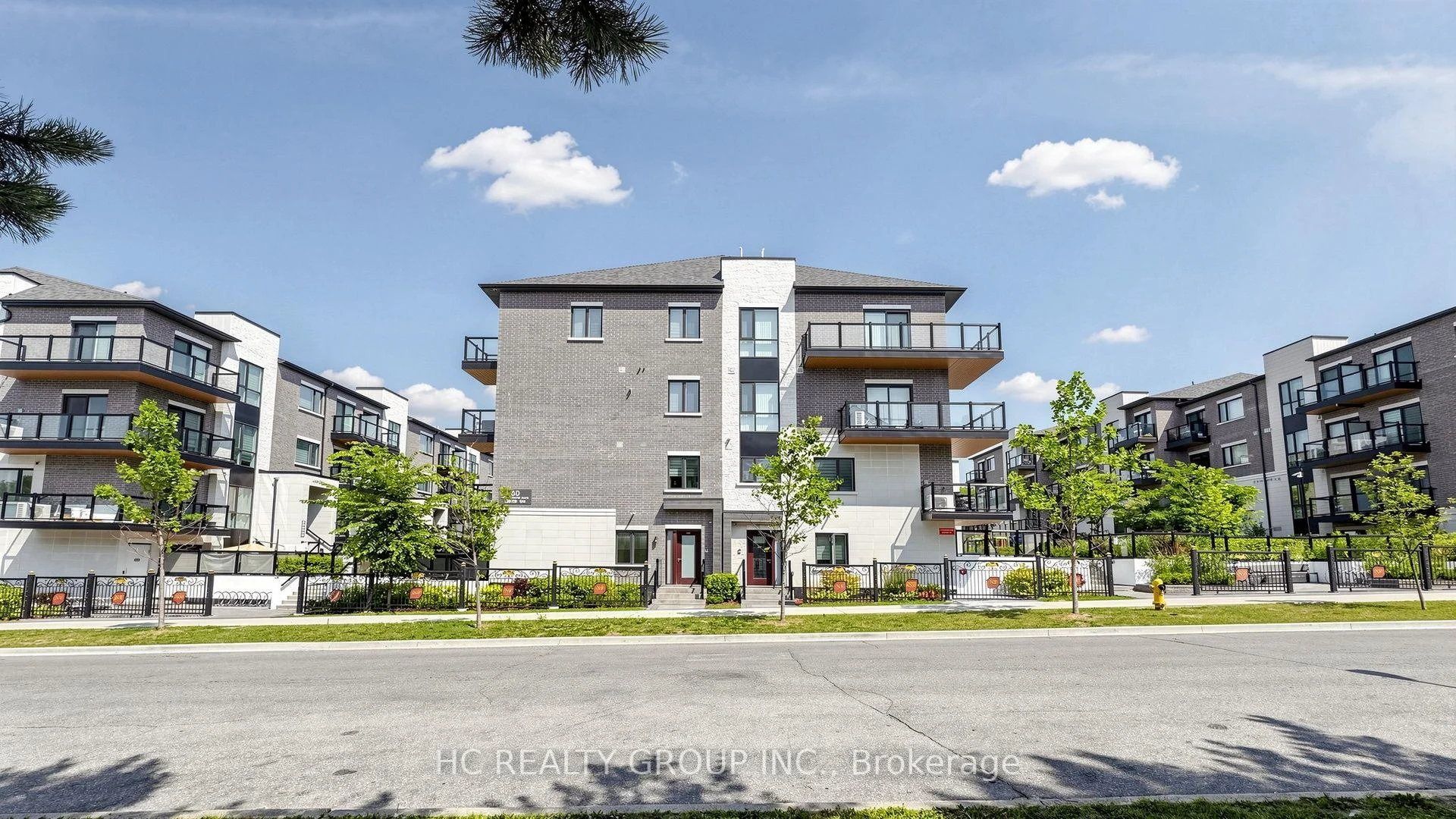 Photo 37 of 60 Morecambe Gate, Scarborough, L'Amoreaux — HOMEH