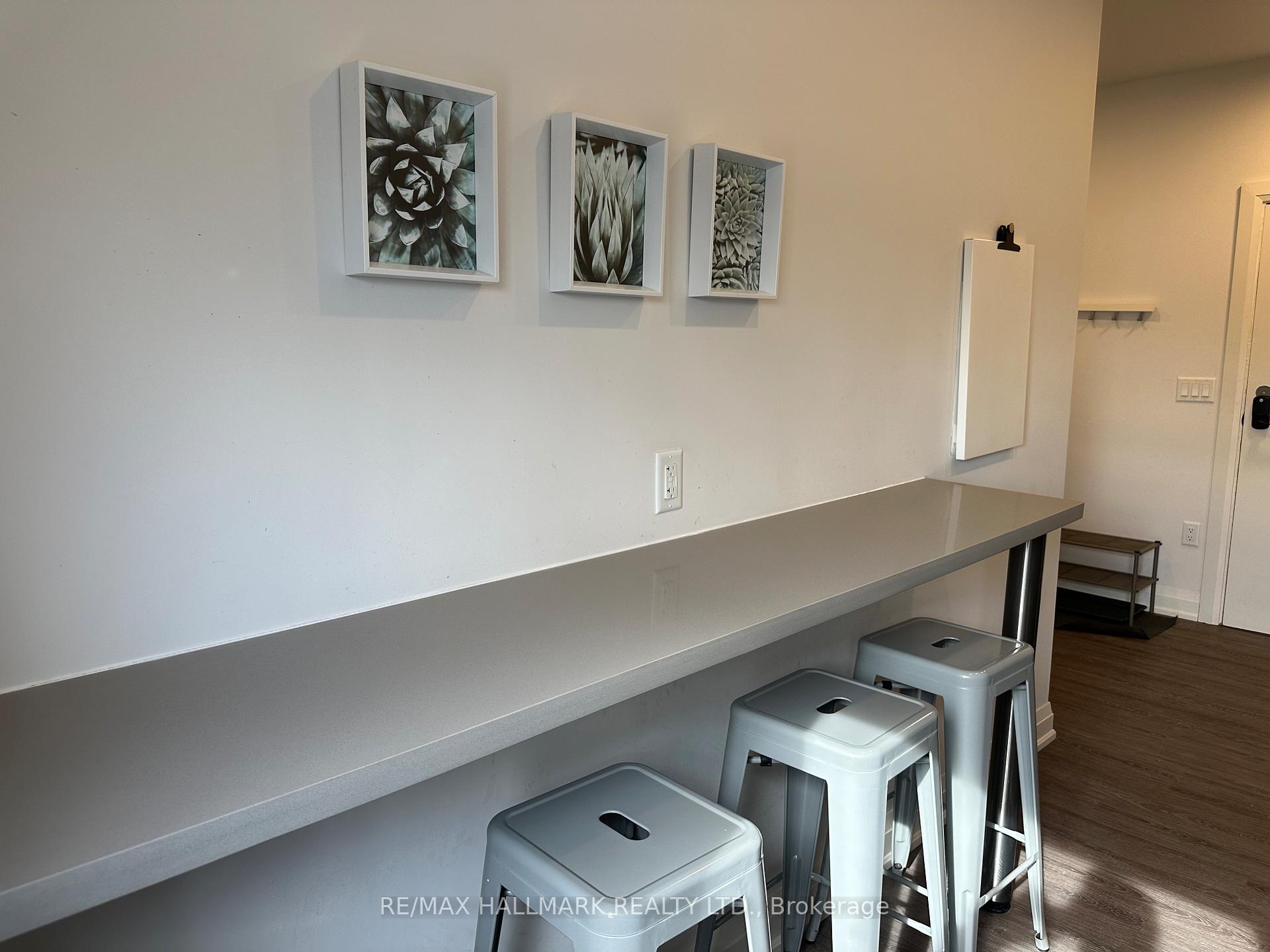 Photo 8 of Unit 16, 595 St Clair Avenue W, Toronto, Wychwood — HOMEH