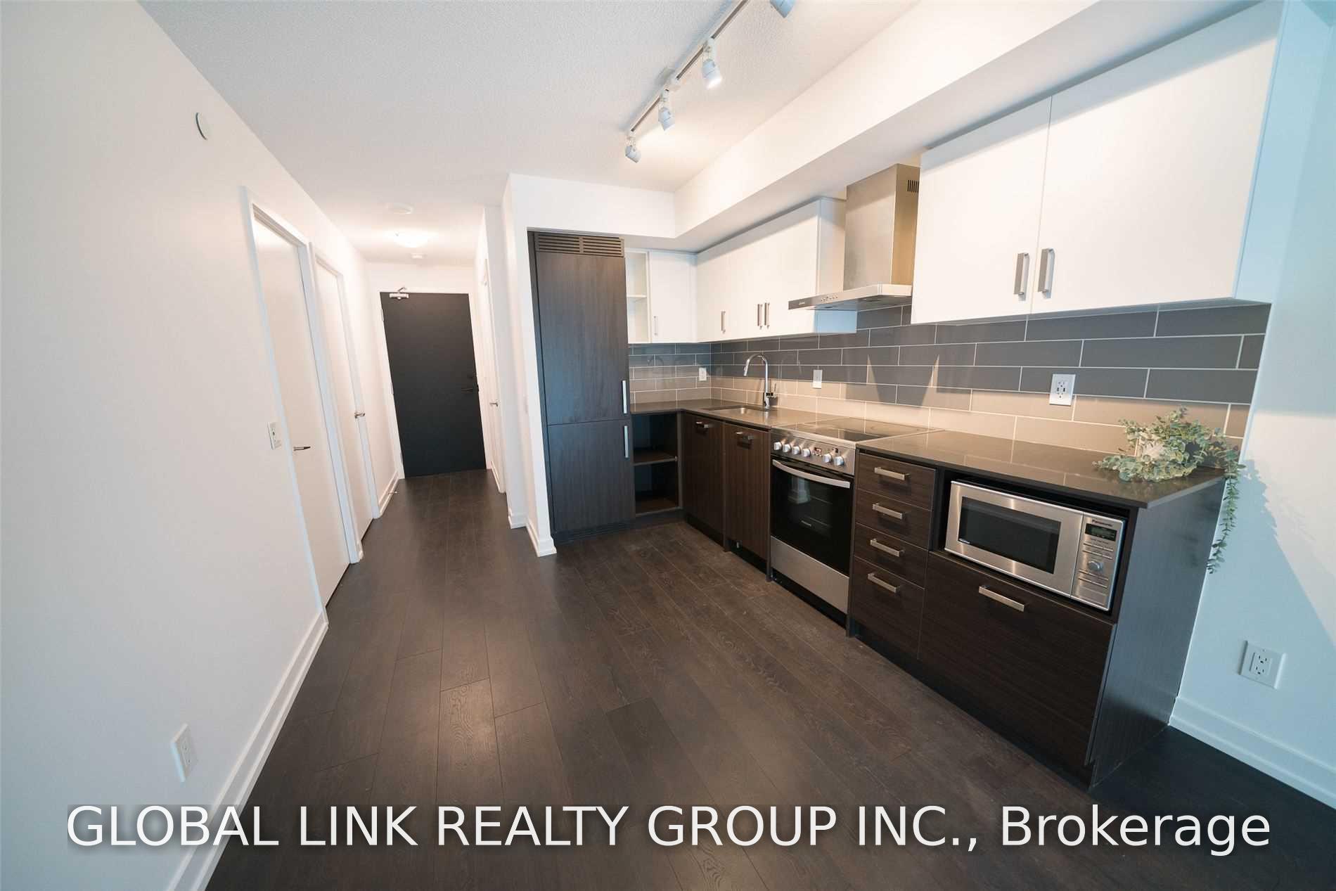Photo 3 of Unit 407, 125 Redpath Avenue, Toronto, Mount Pleasant West — HOMEH
