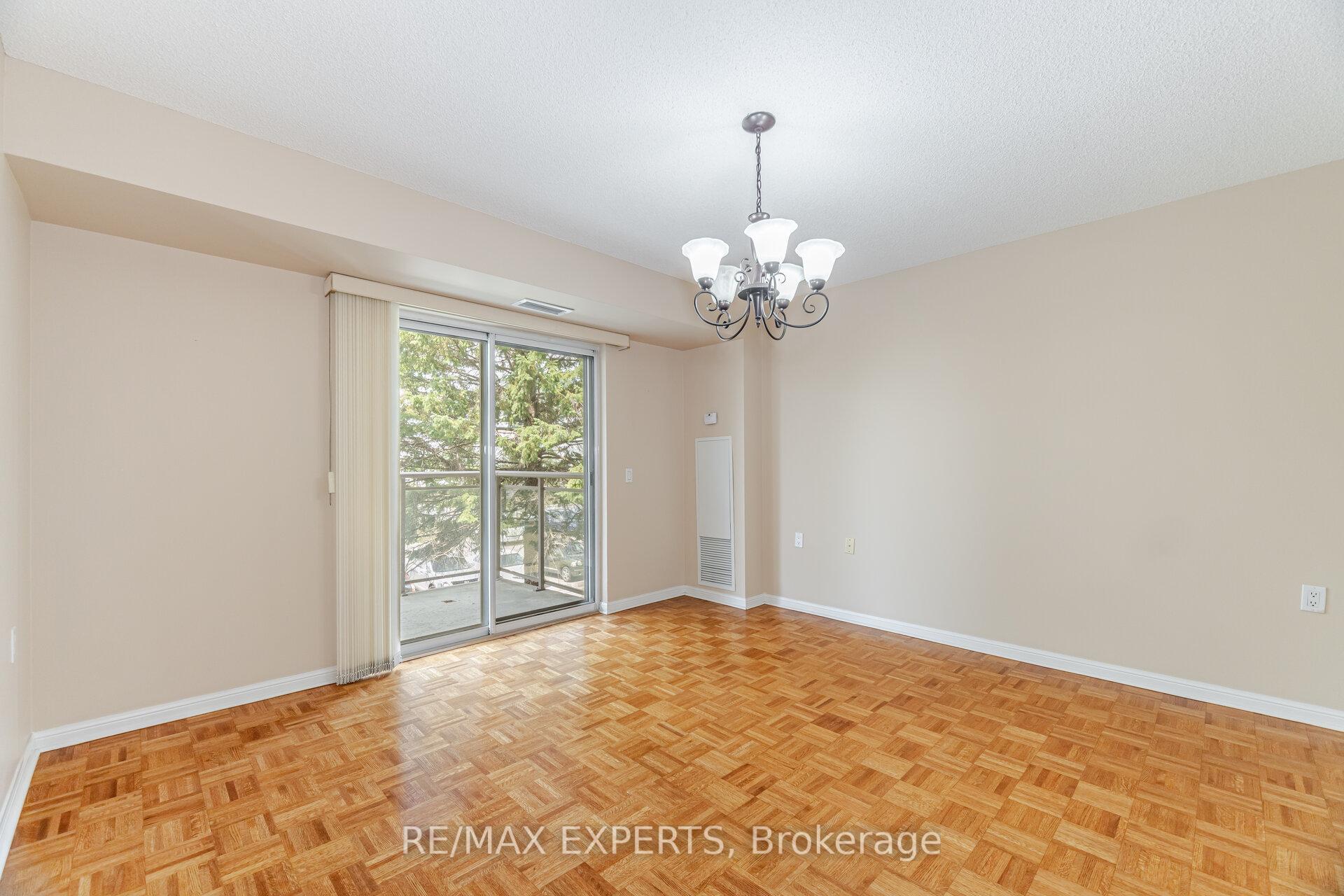 Photo 19 of Unit 216, 2502 Rutherford Road, Vaughan, Maple — HOMEH