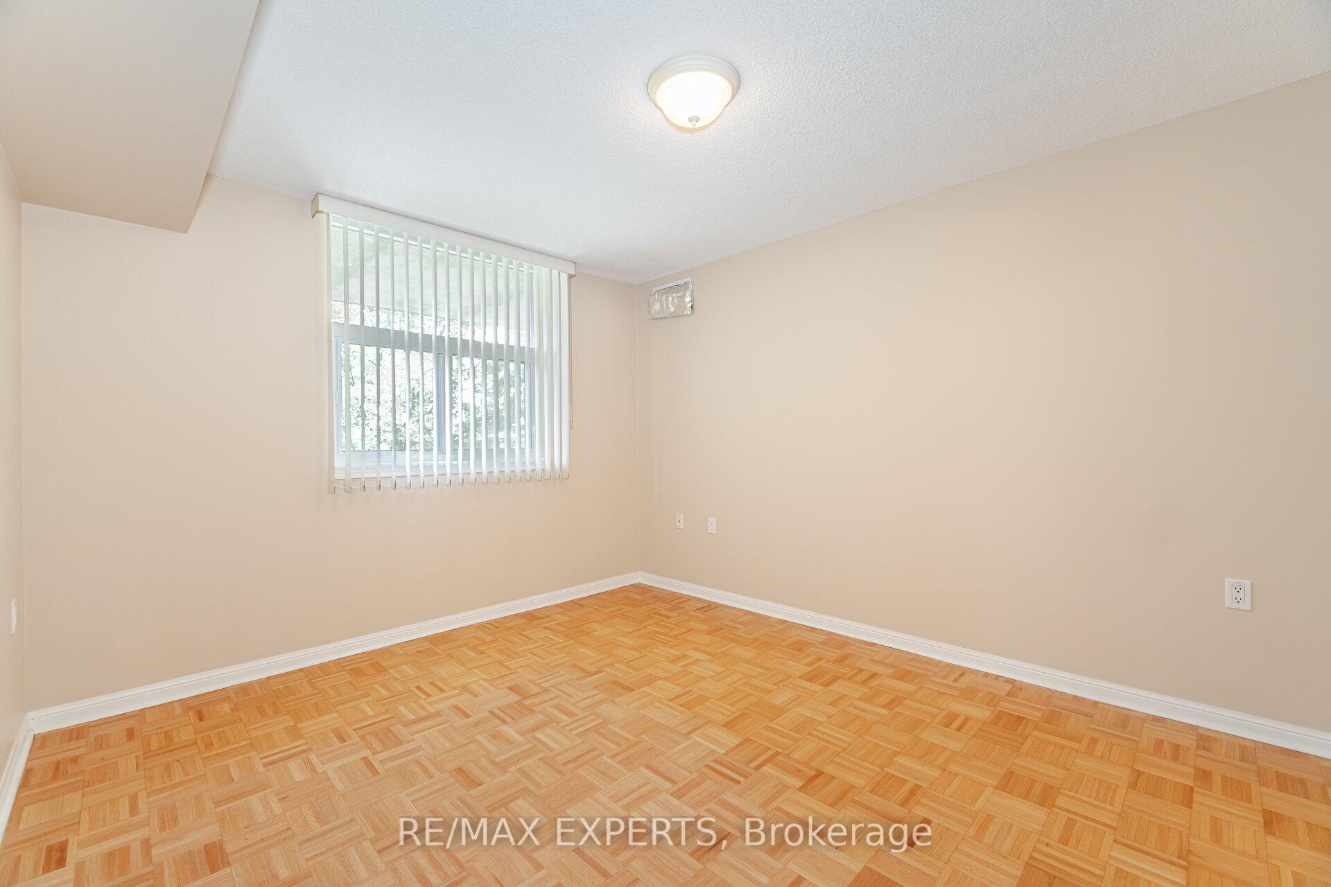 Photo 24 of Unit 216, 2502 Rutherford Road, Vaughan, Maple — HOMEH