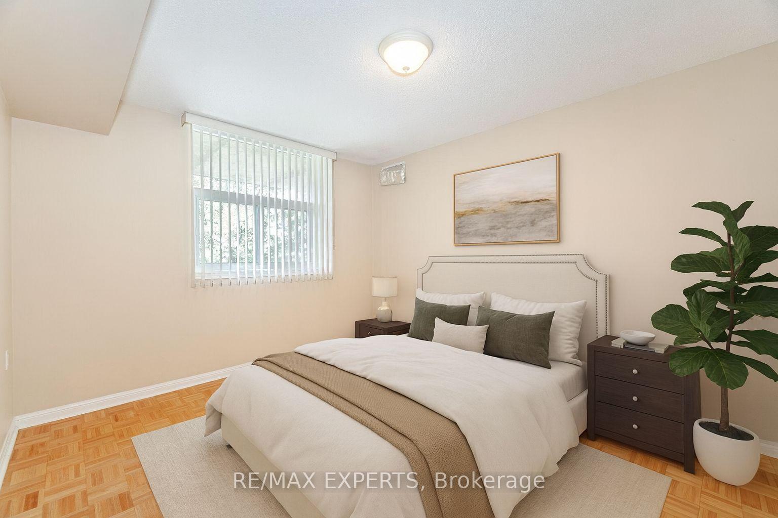 Photo 25 of Unit 216, 2502 Rutherford Road, Vaughan, Maple — HOMEH