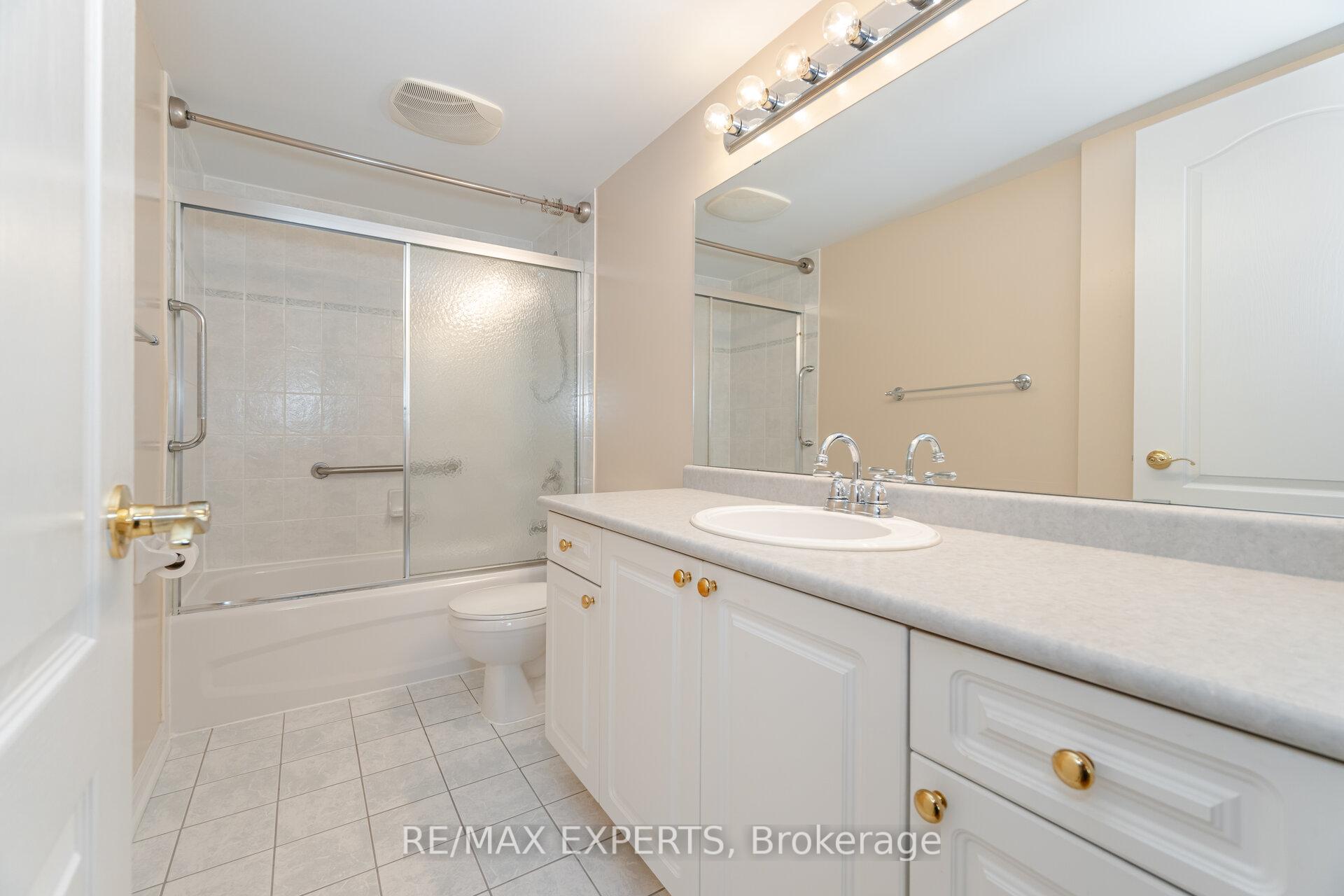 Photo 28 of Unit 216, 2502 Rutherford Road, Vaughan, Maple — HOMEH
