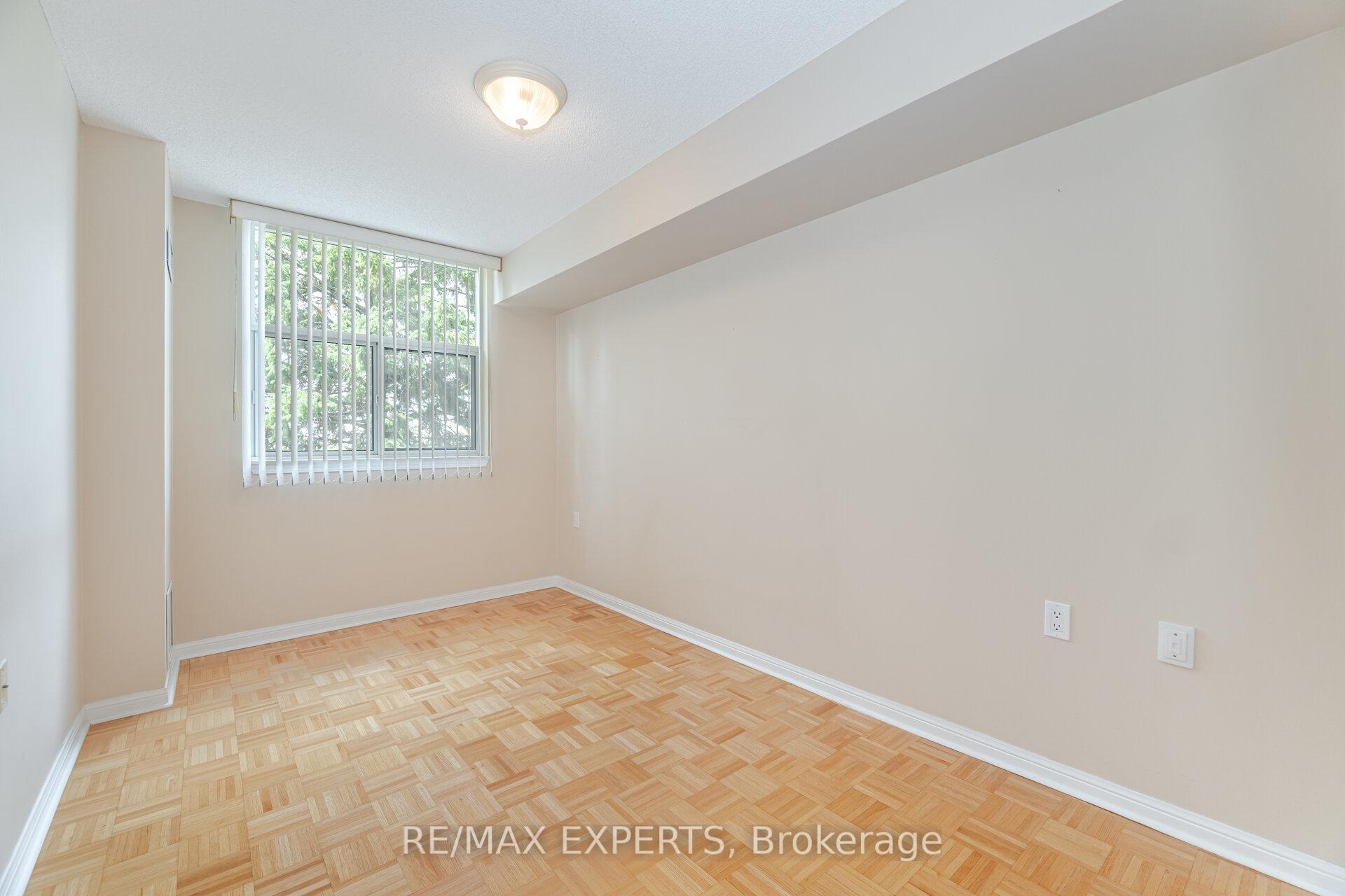 Photo 30 of Unit 216, 2502 Rutherford Road, Vaughan, Maple — HOMEH