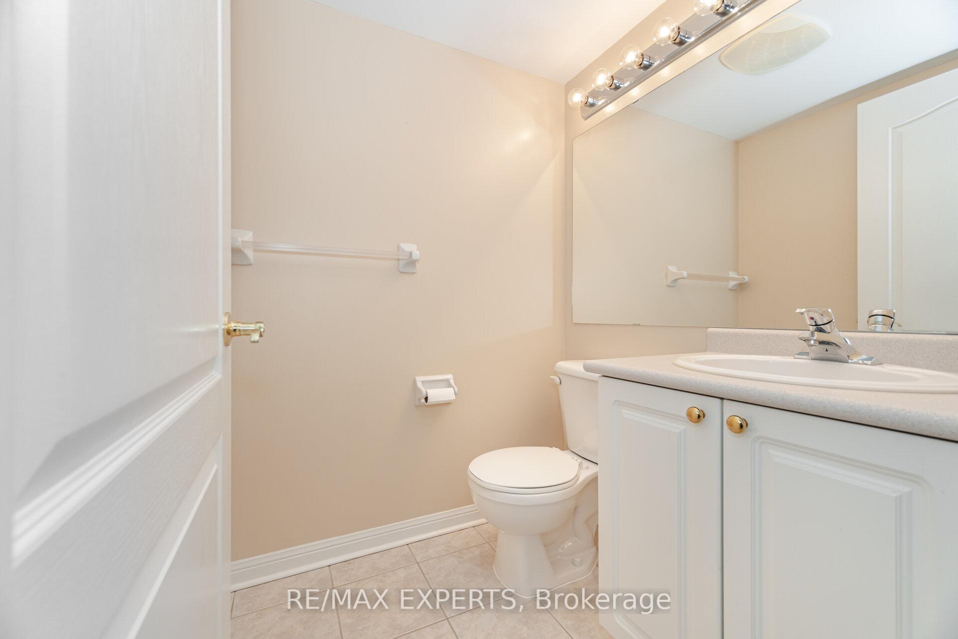 Photo 35 of Unit 216, 2502 Rutherford Road, Vaughan, Maple — HOMEH