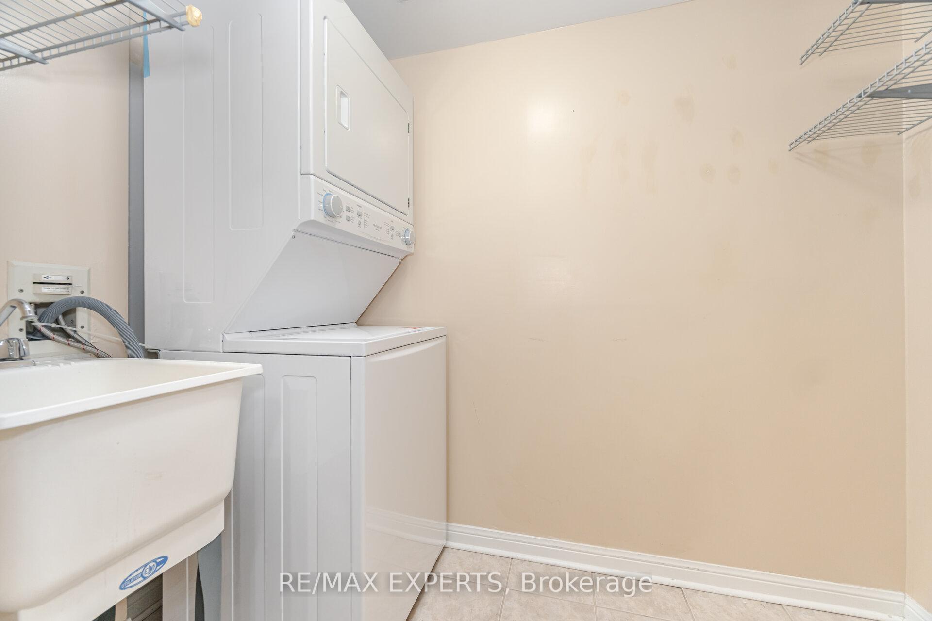 Photo 36 of Unit 216, 2502 Rutherford Road, Vaughan, Maple — HOMEH