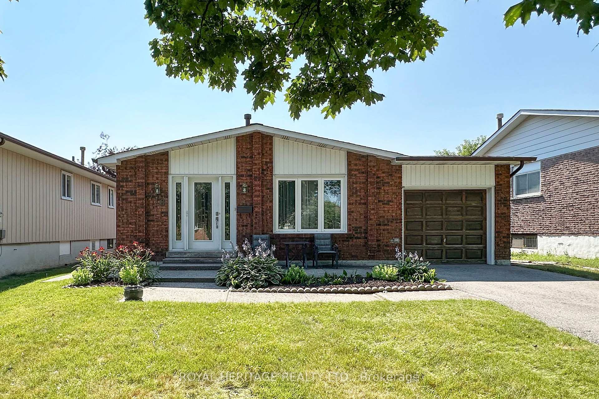 Photo 1 of 718 Annes Street, Whitby, Rural Whitby — HOMEH