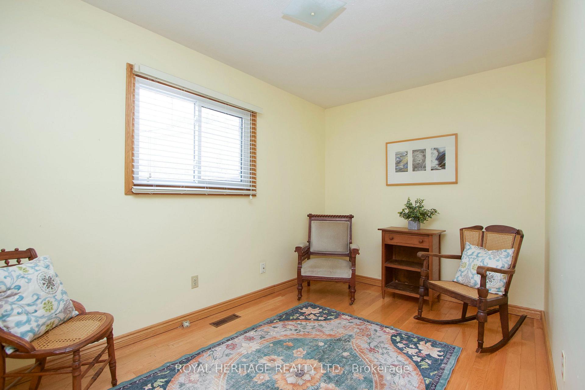 Photo 14 of 718 Annes Street, Whitby, Rural Whitby — HOMEH