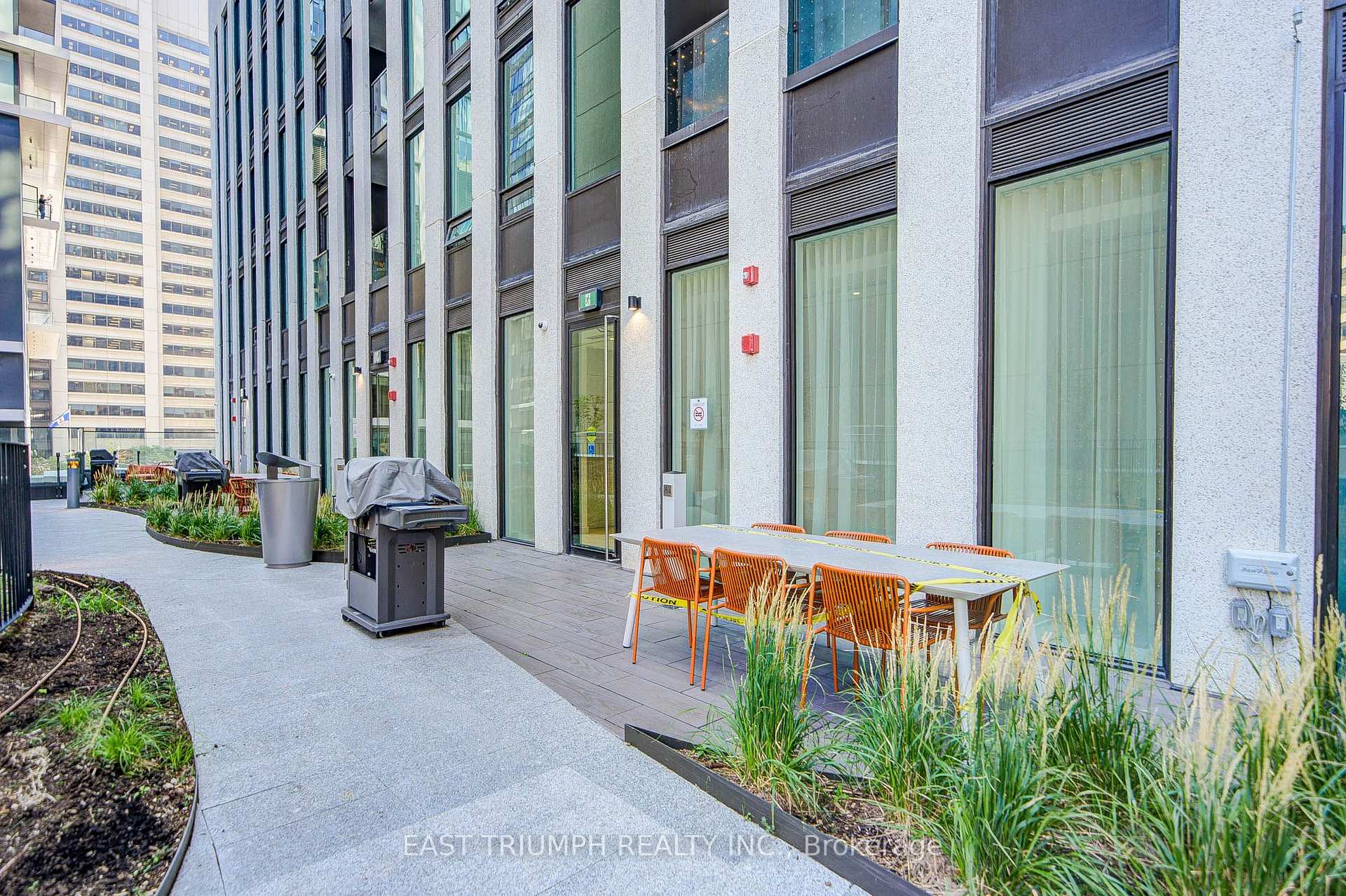 Photo 48 of Unit 1715, 121 St. Patrick Street, Toronto, Kensington-Chinatown — HOMEH
