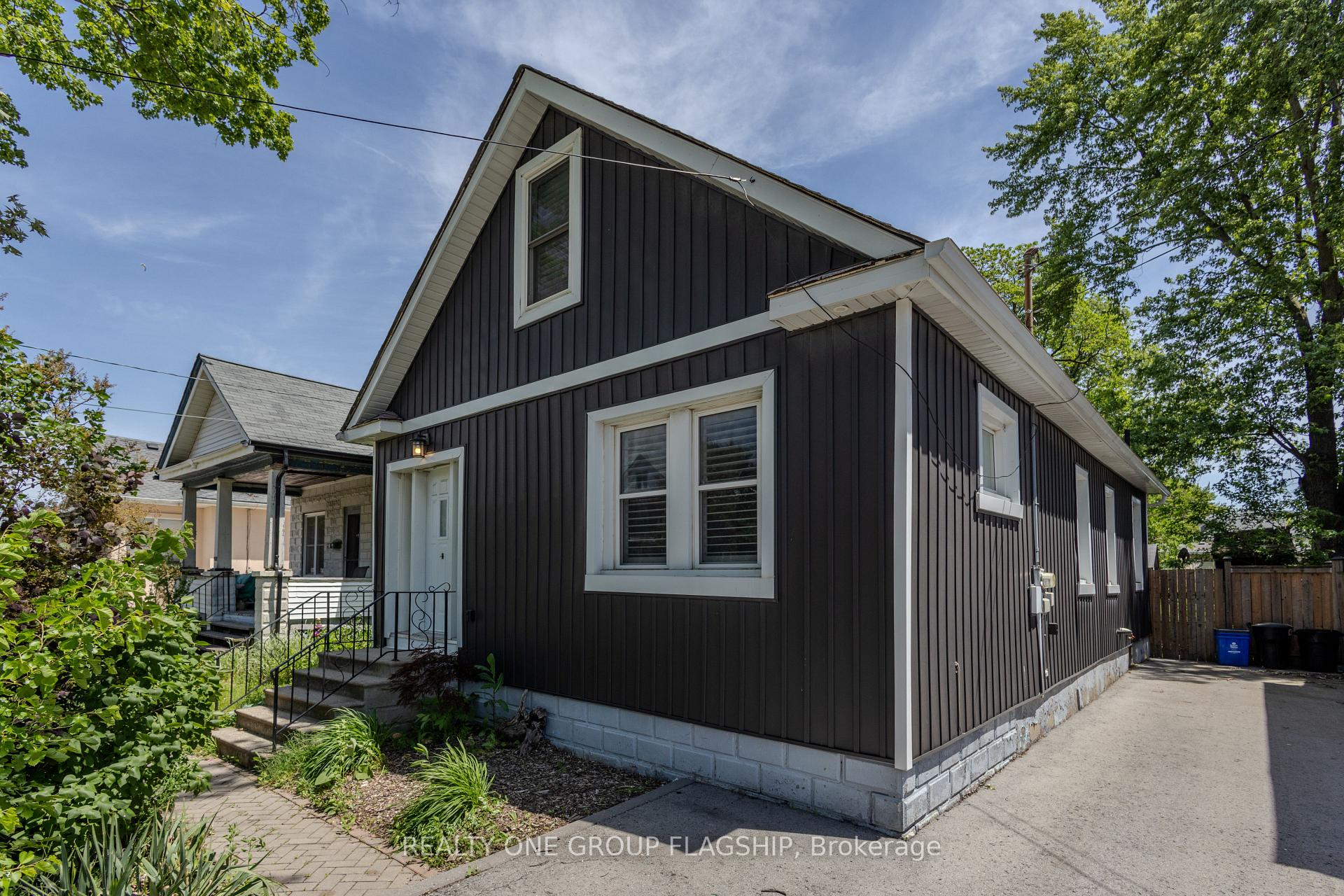 Photo 1 of 4774 Third Avenue, Niagara Falls, Cherrywood — HOMEH