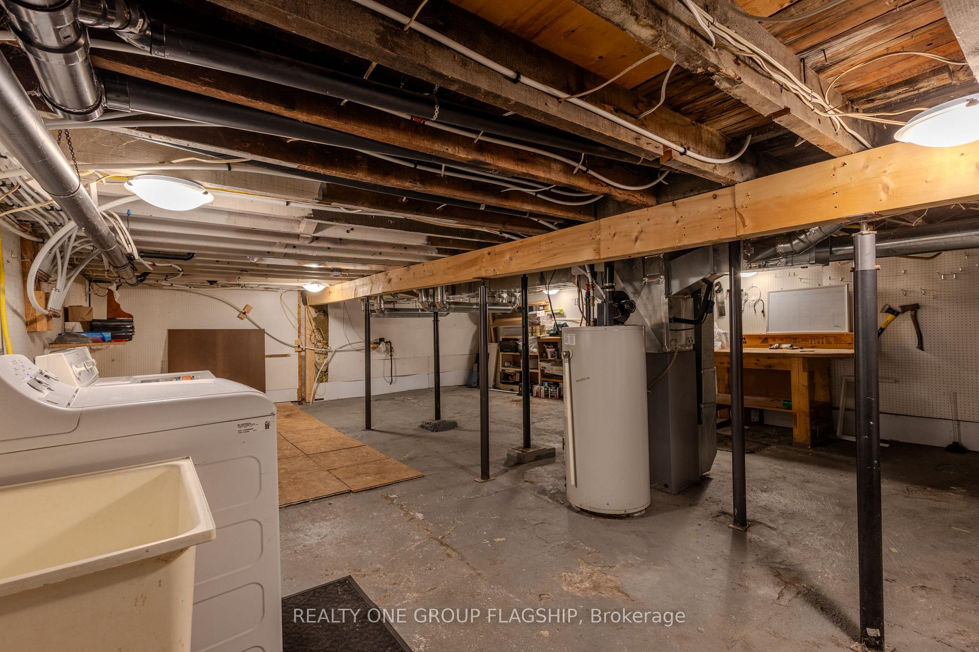 Photo 35 of 4774 Third Avenue, Niagara Falls, Cherrywood — HOMEH