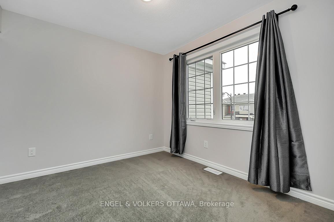 Photo 25 of 135 Lanceleaf Way, Ottawa, Kanata - Emerald Meadows/Trailwest — HOMEH