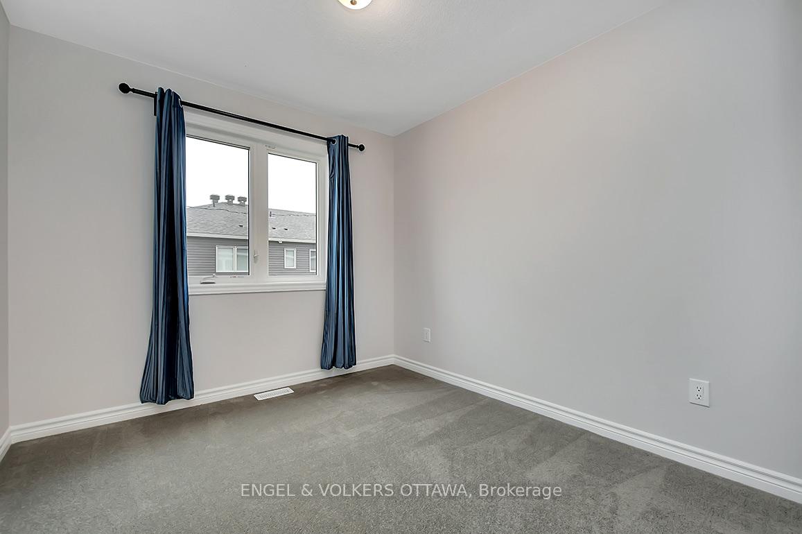 Photo 27 of 135 Lanceleaf Way, Ottawa, Kanata - Emerald Meadows/Trailwest — HOMEH