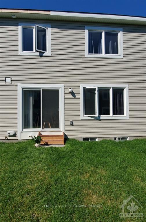 Photo 33 of 135 Lanceleaf Way, Ottawa, Kanata - Emerald Meadows/Trailwest — HOMEH