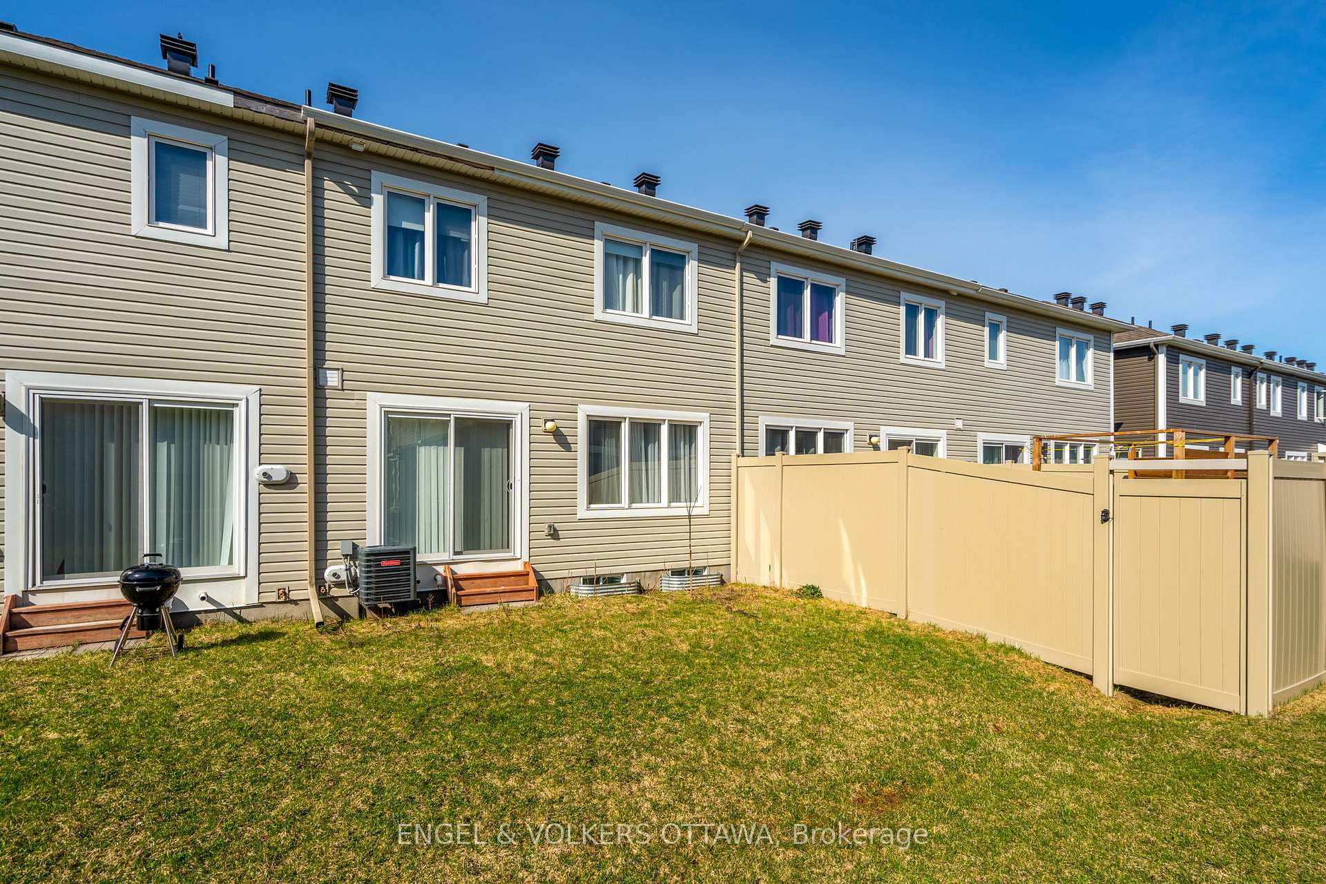 Photo 34 of 135 Lanceleaf Way, Ottawa, Kanata - Emerald Meadows/Trailwest — HOMEH