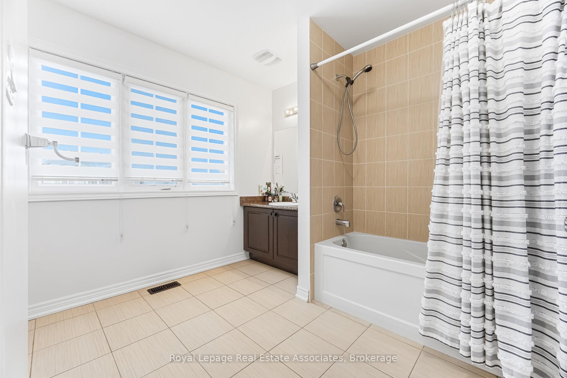 Photo 33 of 24 Burke Street, New Tecumseth, Alliston — HOMEH