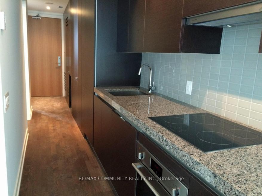 Photo 5 of Unit 333, 629 King Street W, Toronto, Waterfront Communities — HOMEH